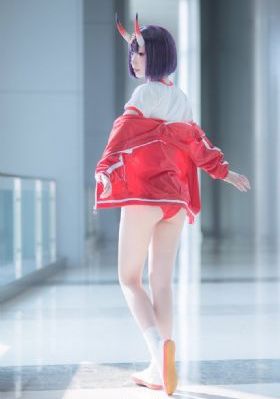 窥探者